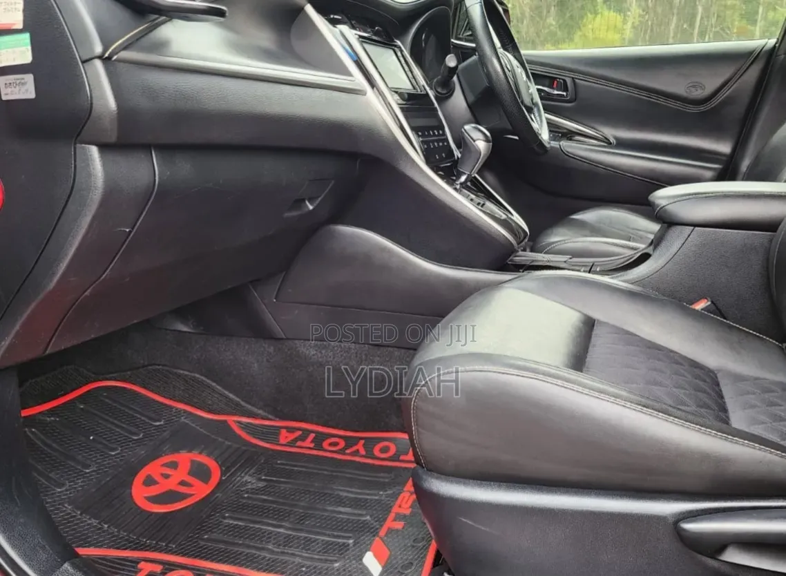 Toyota Harrier 2017 Red