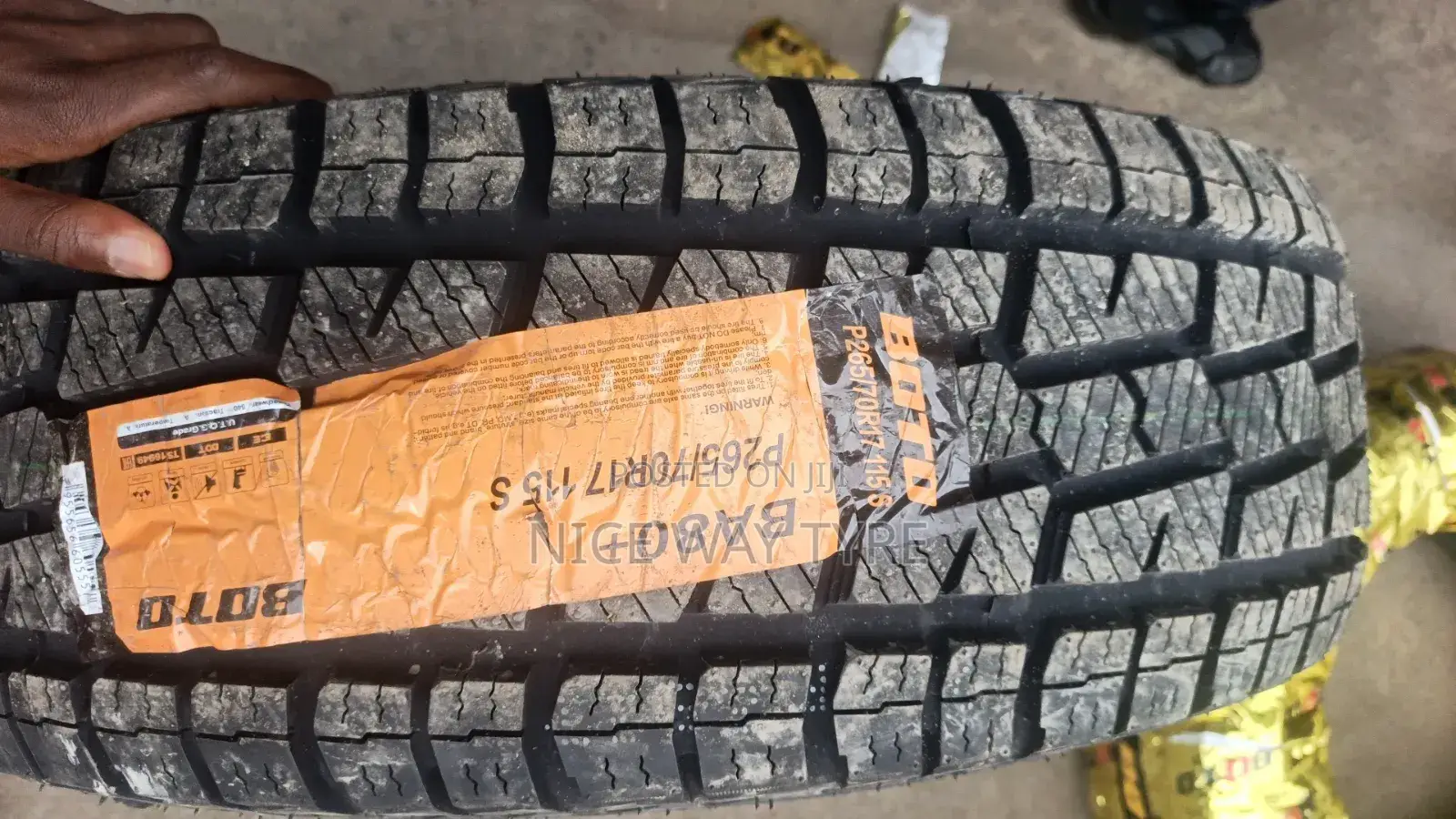 265/70r17 Boto a/T