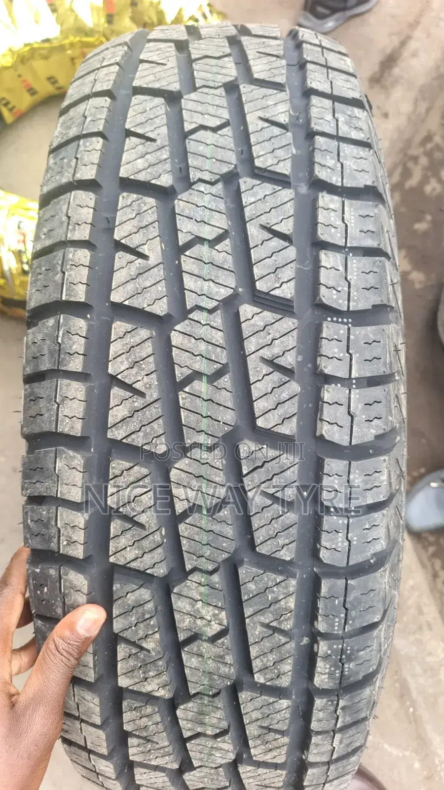 265/70r17 Boto a/T
