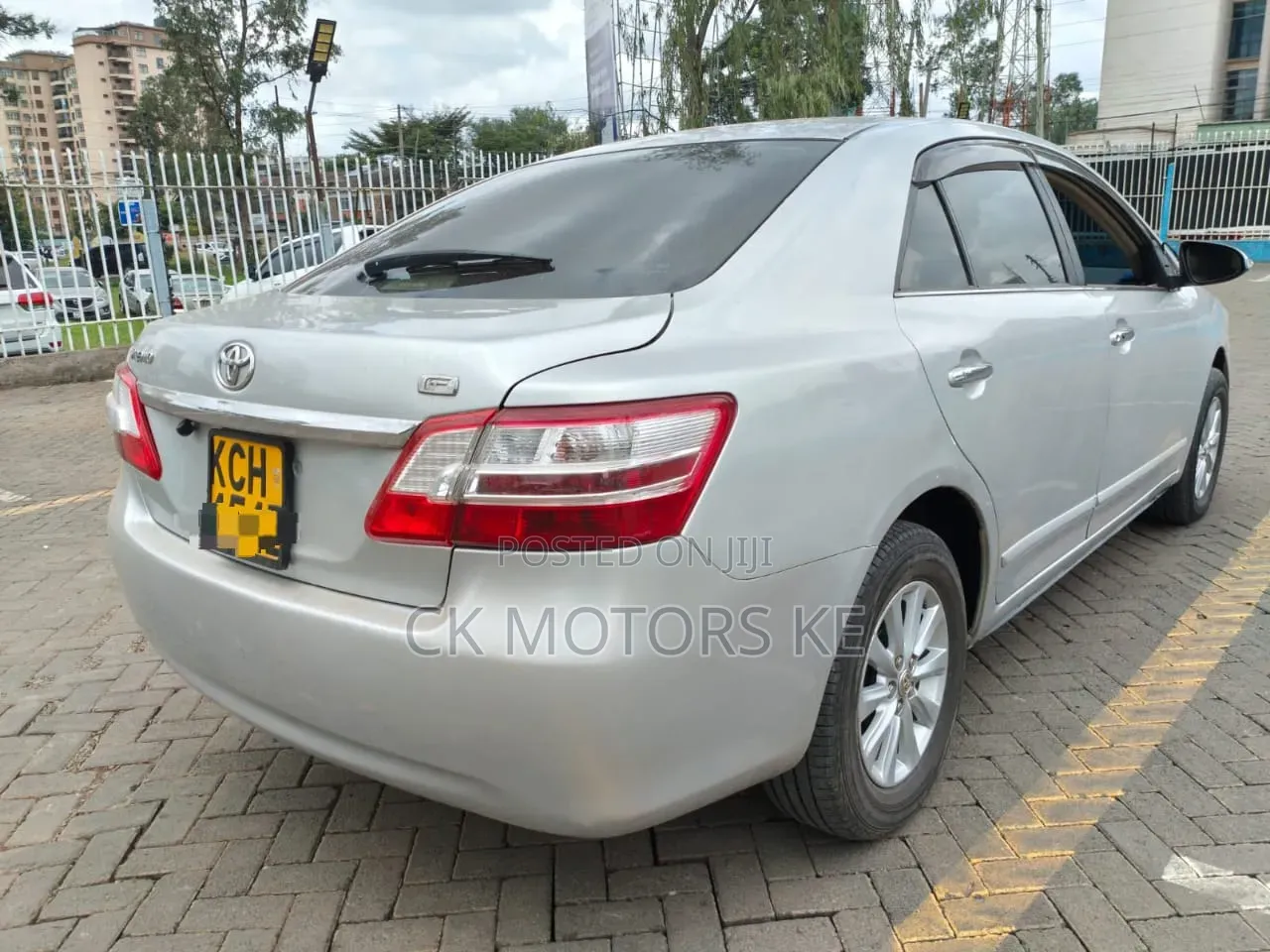 Toyota Premio 2010 Silver