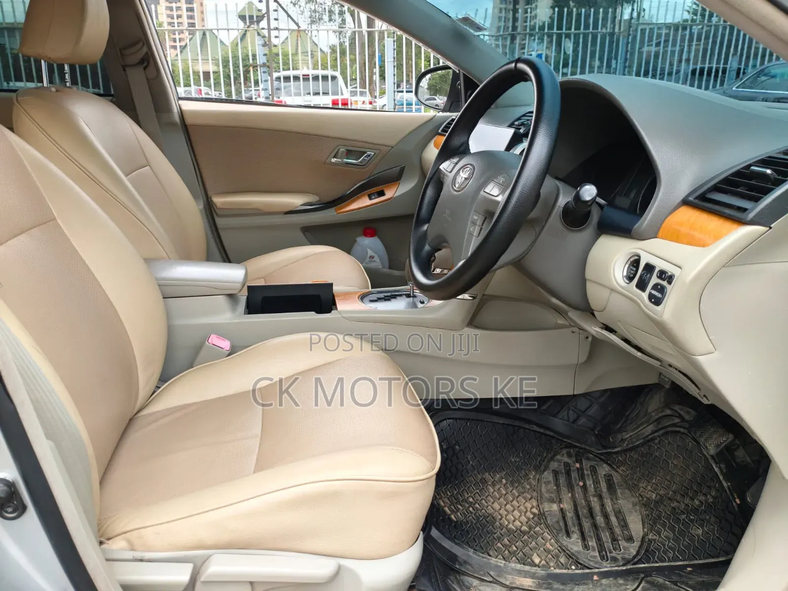 Toyota Premio 2010 Silver