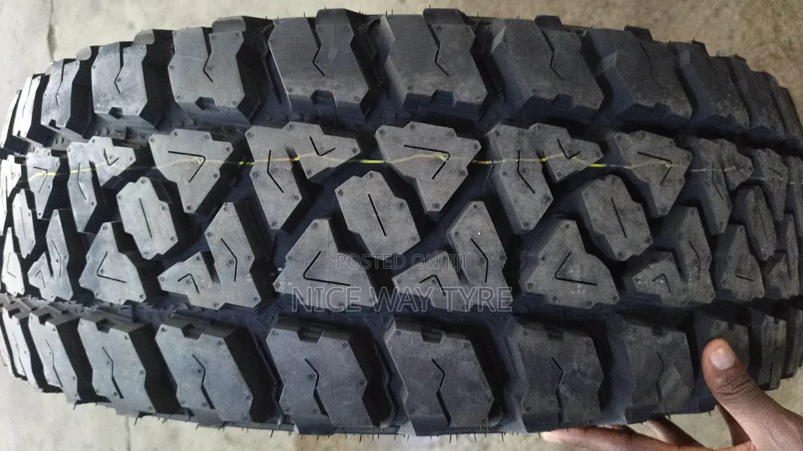 265/75r16 Kumho M/T