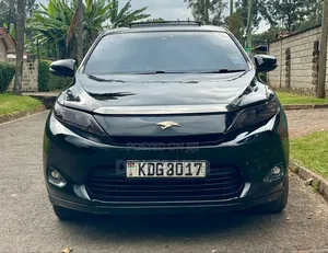 Toyota Harrier 2.0 2015 Black