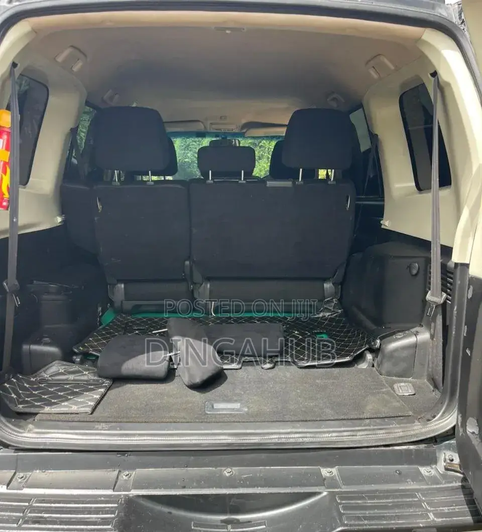 Mitsubishi Pajero 2013 Black