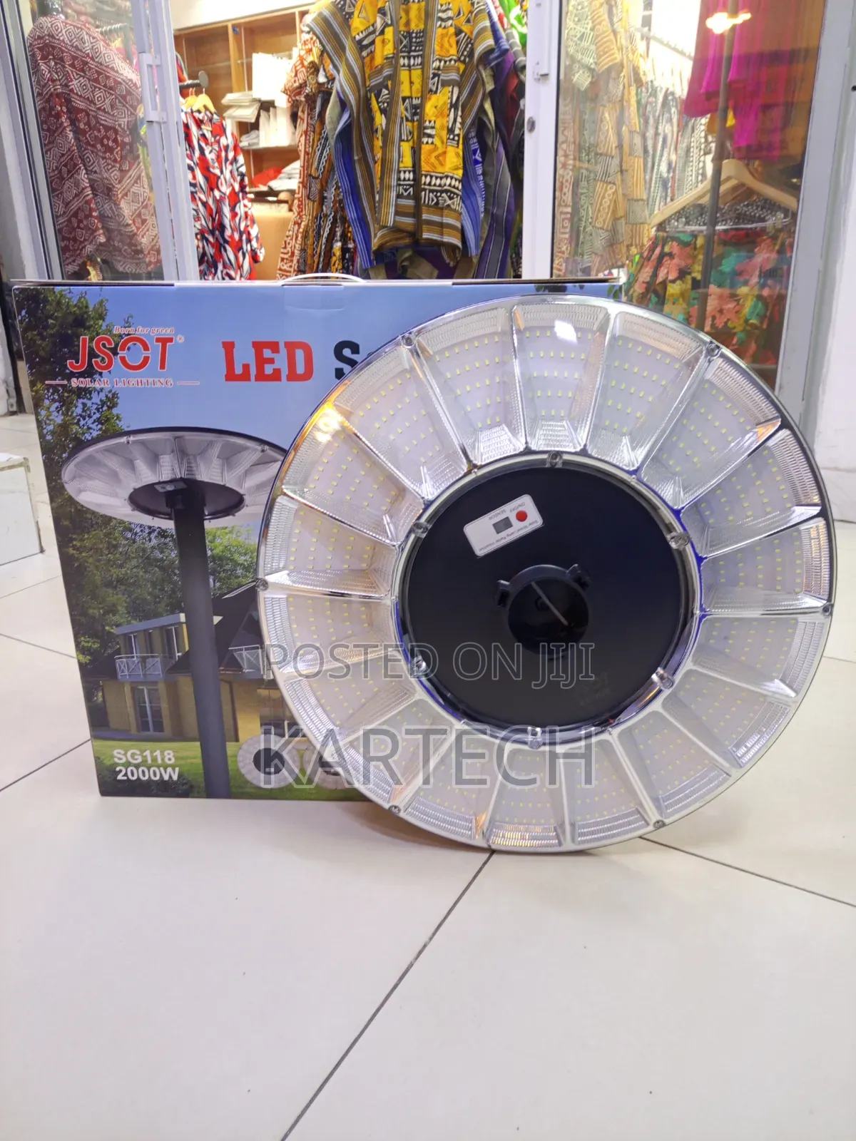 Jsot 2000w All-in-One Solar Powered Street Lamp