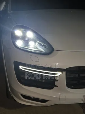 Porsche Cayenne GTS 4dr SUV AWD (3.6L 6cyl Turbo 8A) 2015 White