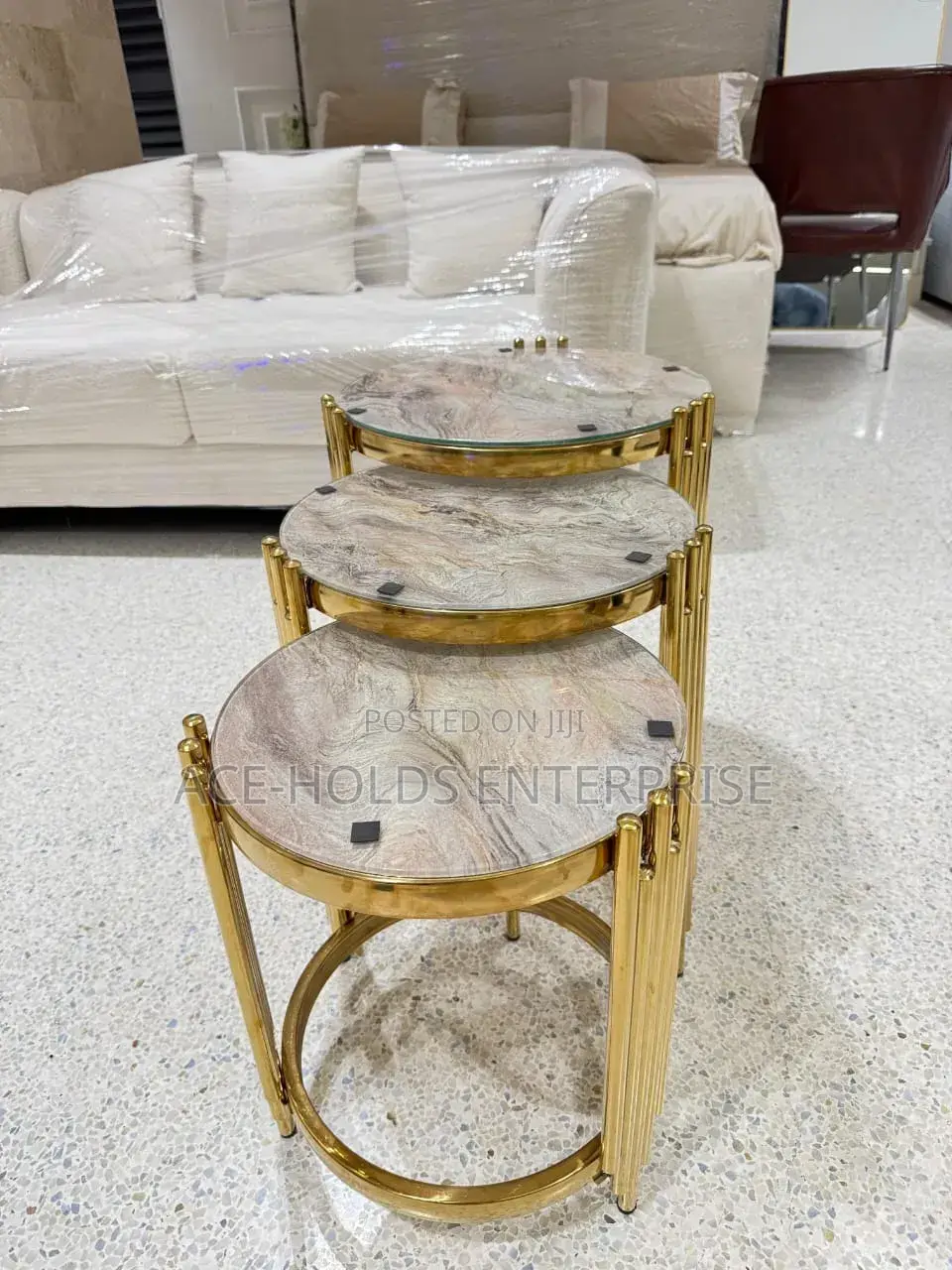 Beautiful Styled Modern Finish Nesting Coffee Tables - 3 in 1