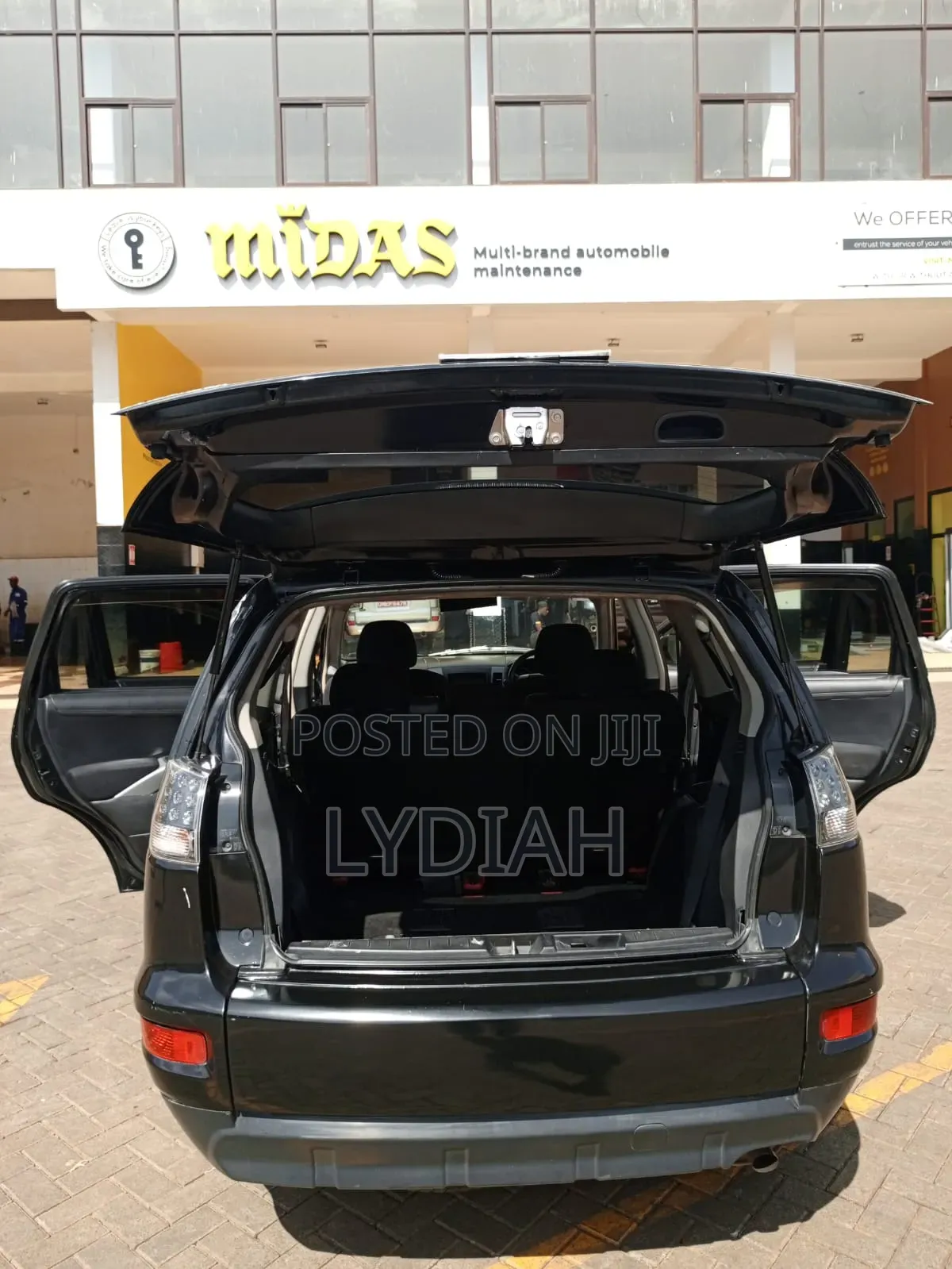 Mitsubishi Outlander 2010 Black