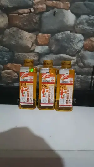 Tumeric Super Whitening Oil 200 Ml