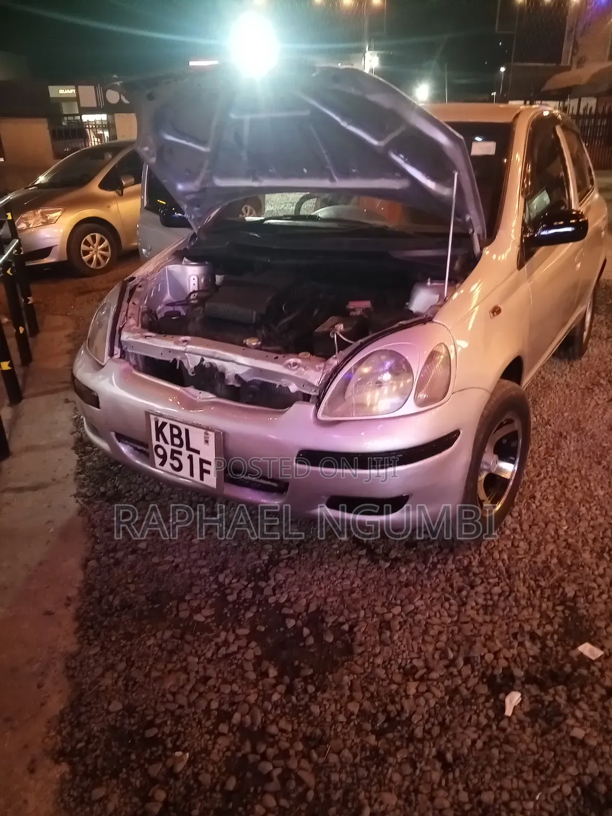 Toyota Vitz 2003 Gray