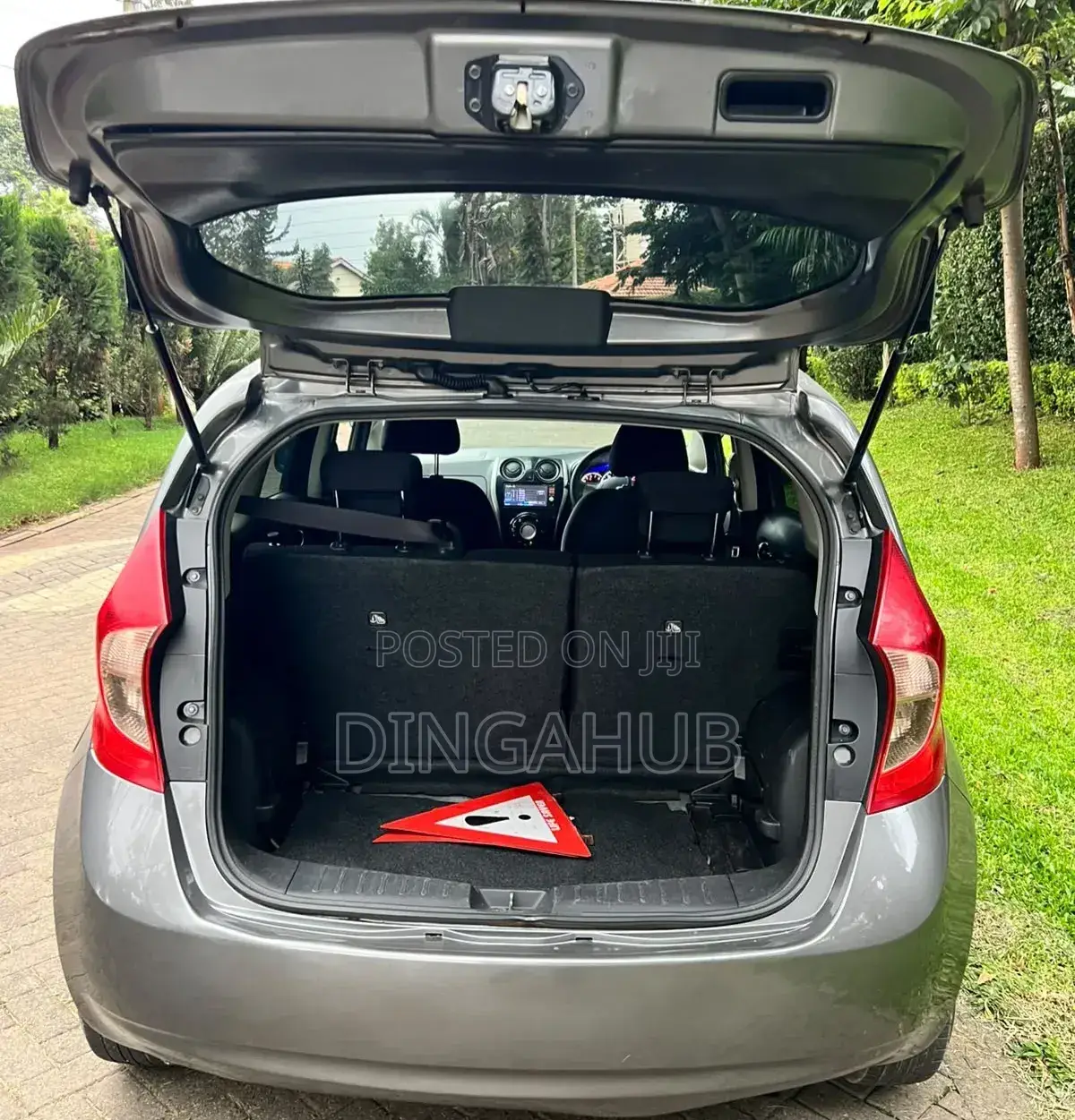 Nissan Note 1.2 Petrol 2012 Gray