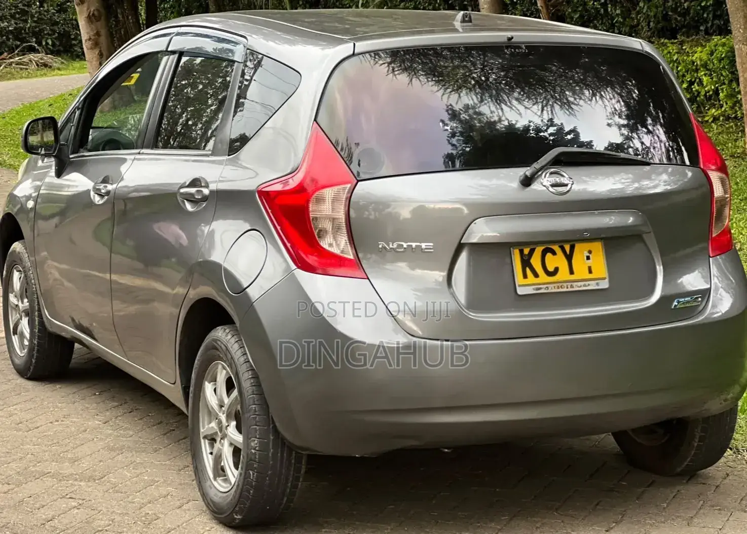 Nissan Note 1.2 Petrol 2012 Gray