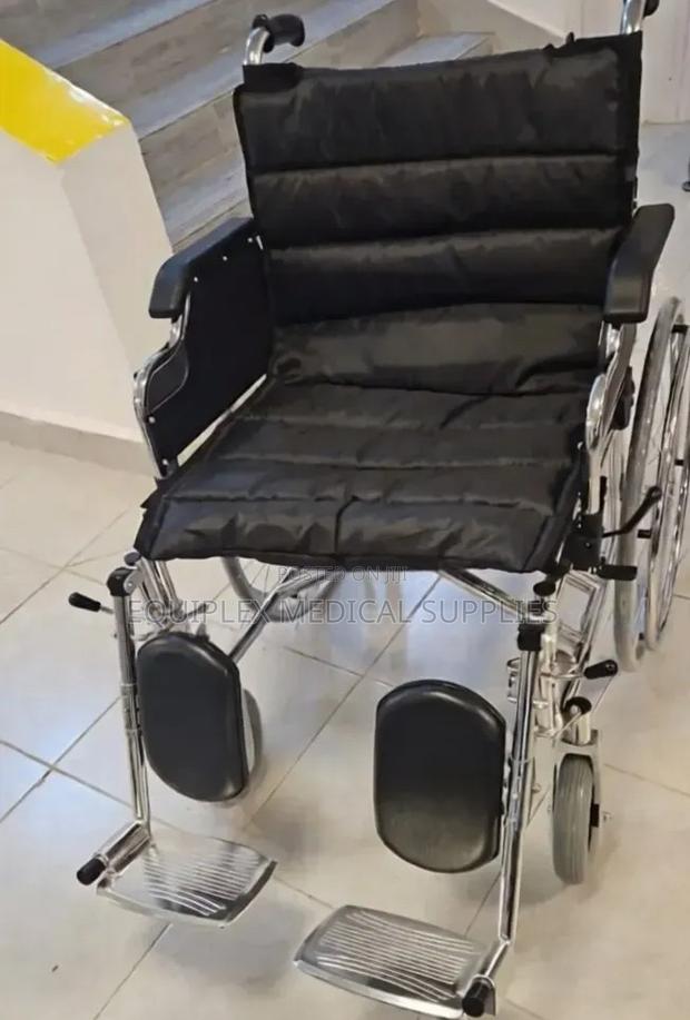 Extra Wide Manual Wheelchair (High Quality and Heavy Duty)