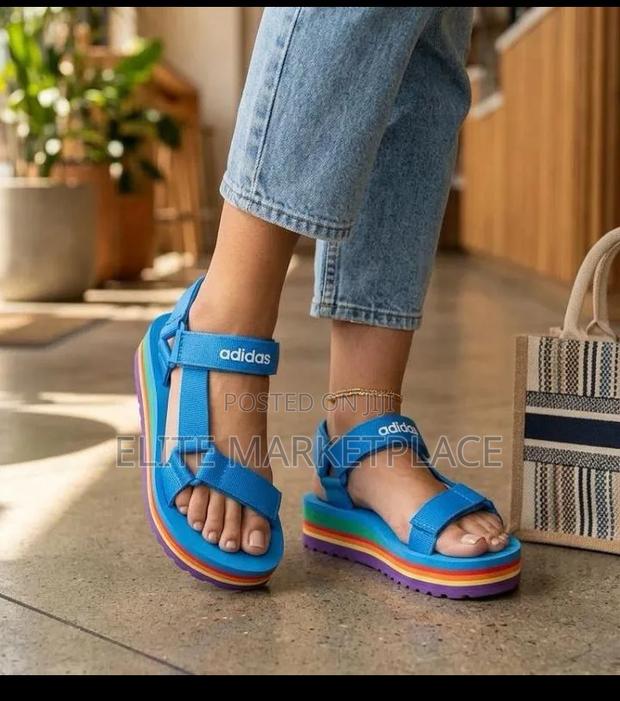 Brandt New Adidas Sandles - thumbnail 2