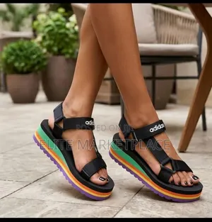 Brandt New Adidas Sandles