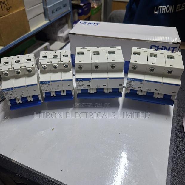 Tripple Pole Breakers