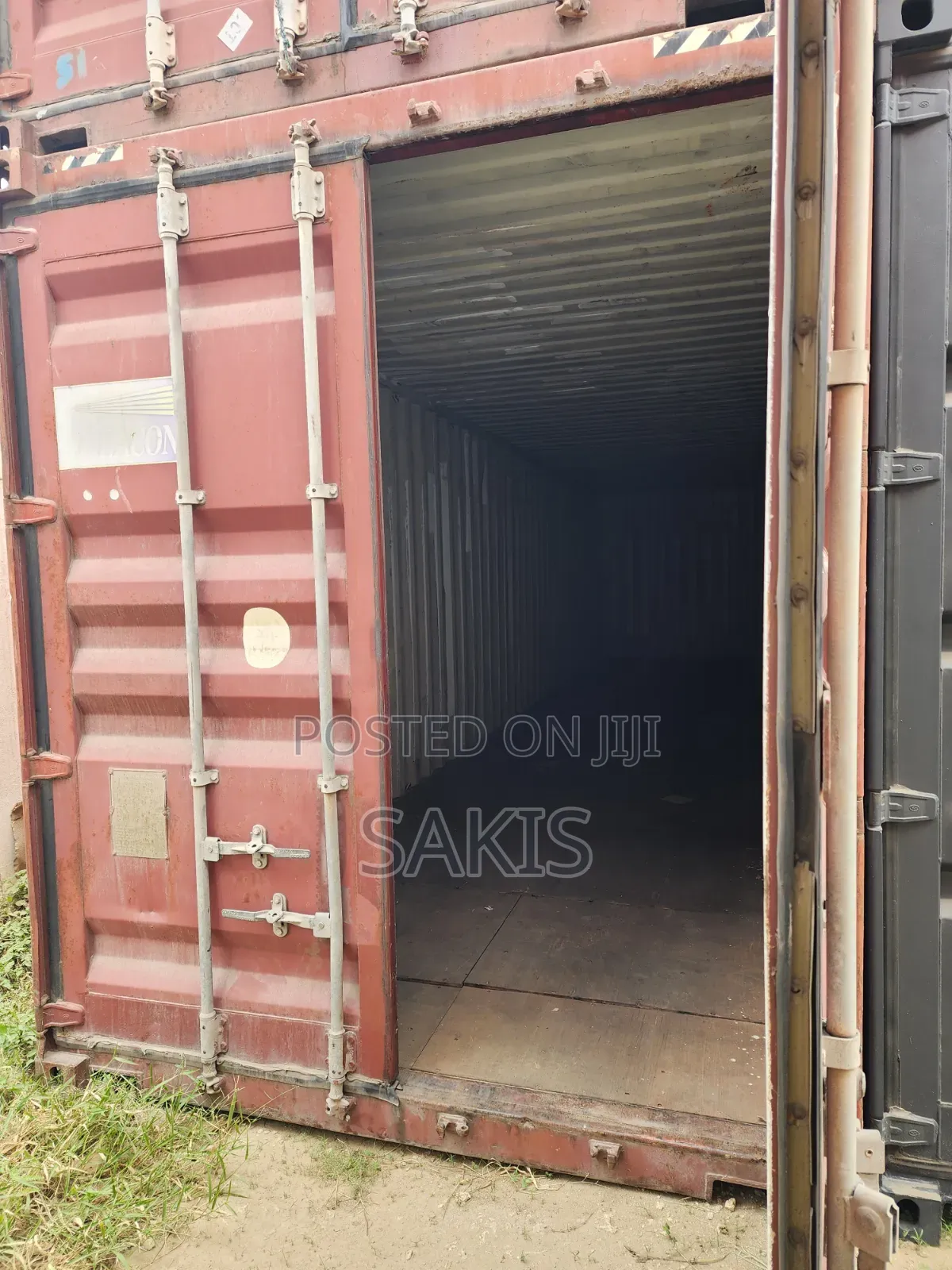 Immaculate 40-Foot Export Grade High Cube Containers With Legit Papers