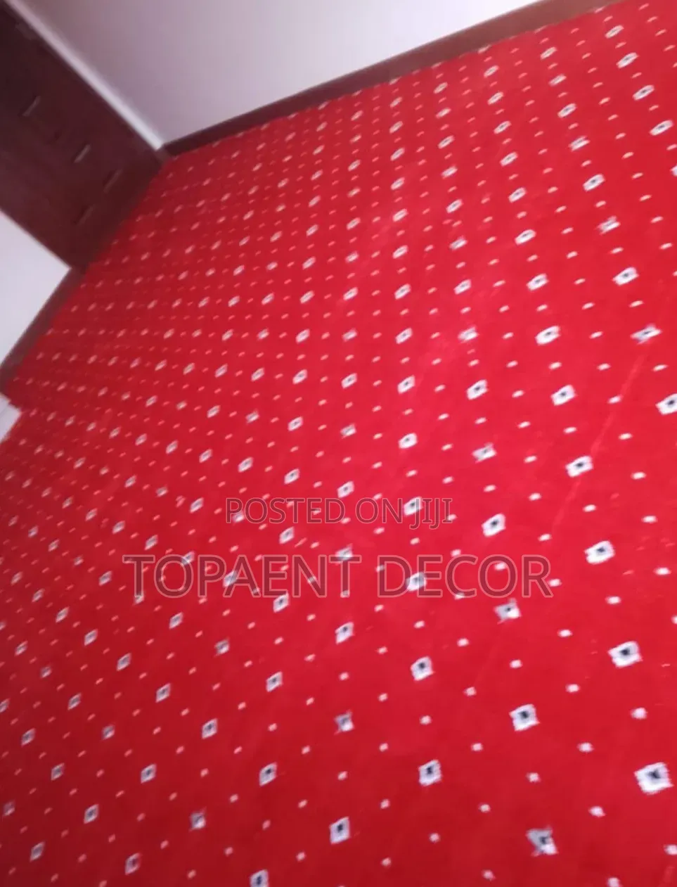 5mm Carpet Solutions for Every Step Dotted Red Wall to Wall Carpets