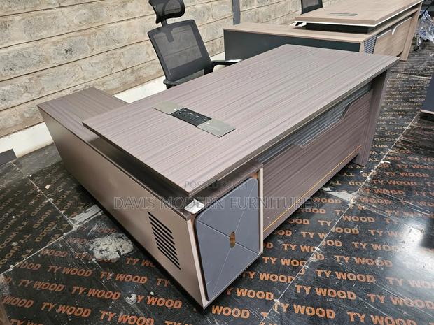 Modern Edge .1.8m - main view
