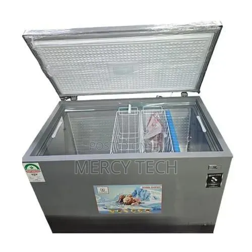 Smart Pro SCF-300g Chest Freezer (240l)