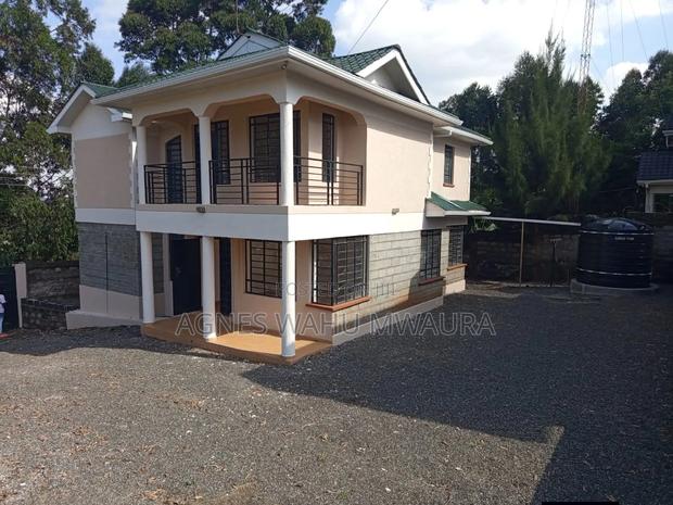 4bdrm Maisonette in Kibiku for sale