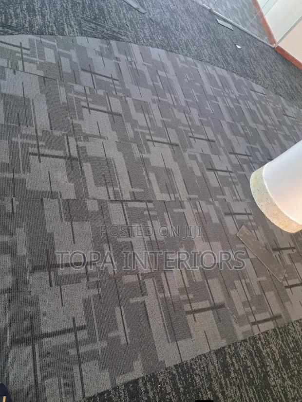 Conference Hall Durable Easy to Clean Carpet Tiles