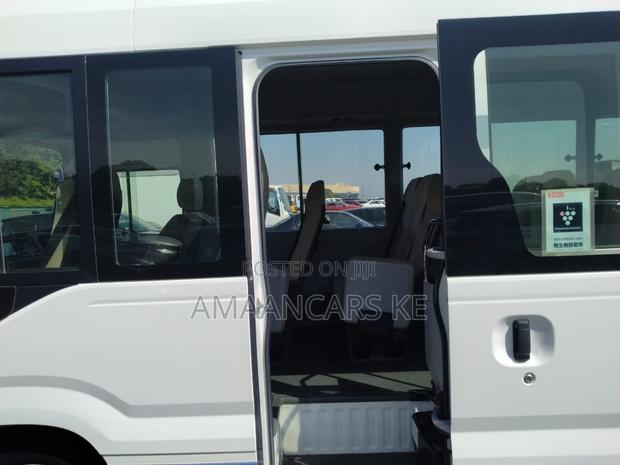 Toyota Coaster 2020 White - thumbnail 6