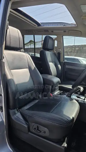 Mitsubishi Pajero V90 3.2 DI-D GL 2019 Silver