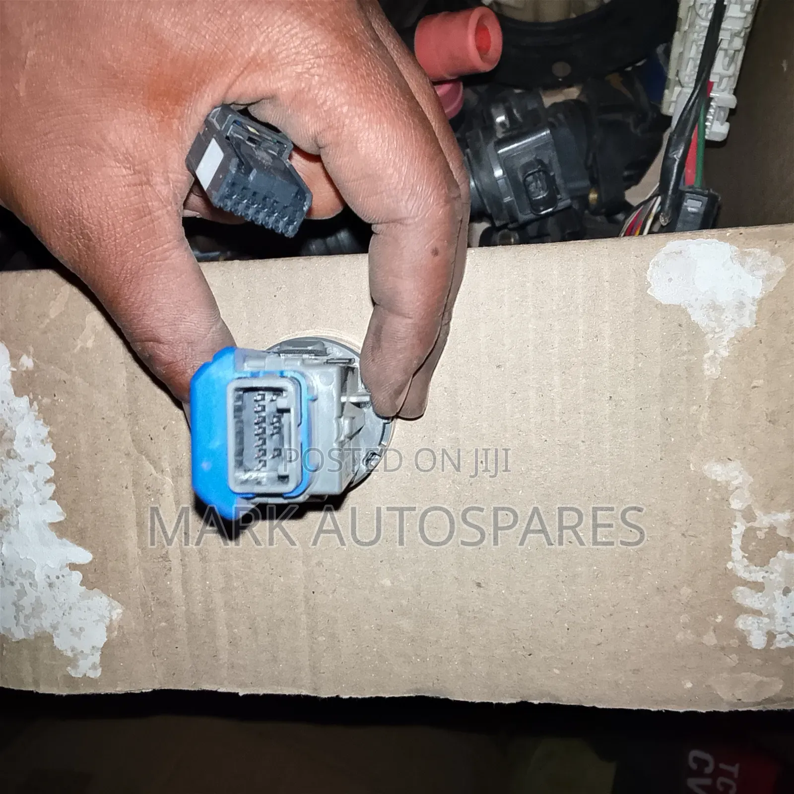 Engine Start Stop Button Switch Mr3002