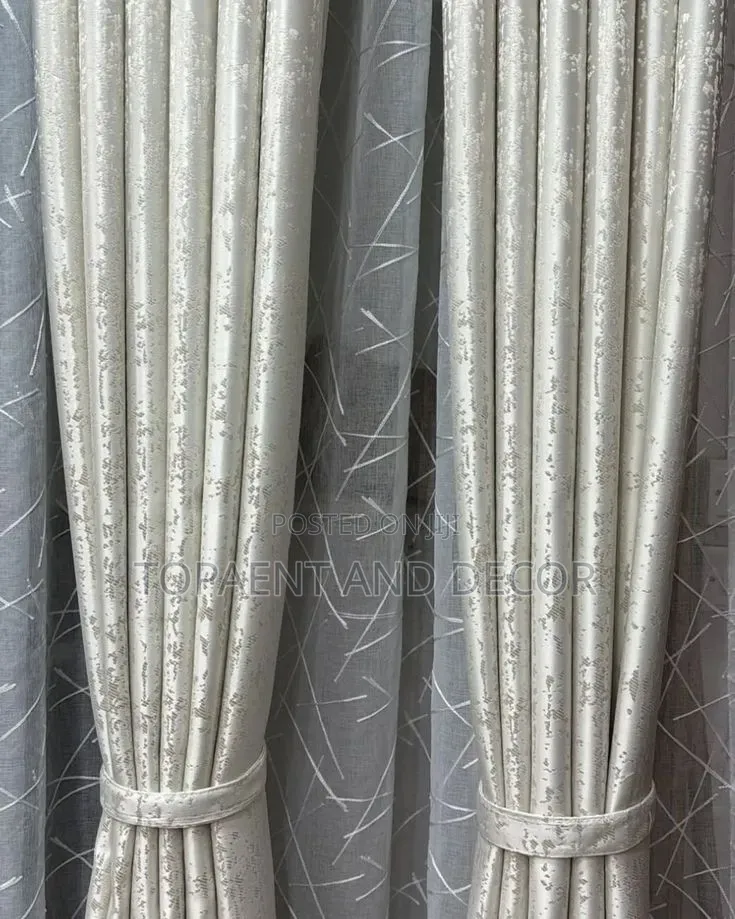 Clean and Premium Curtains