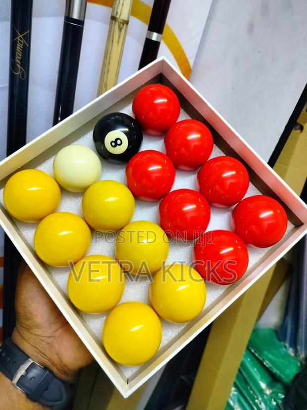 Plain Snooker Balls Available Now