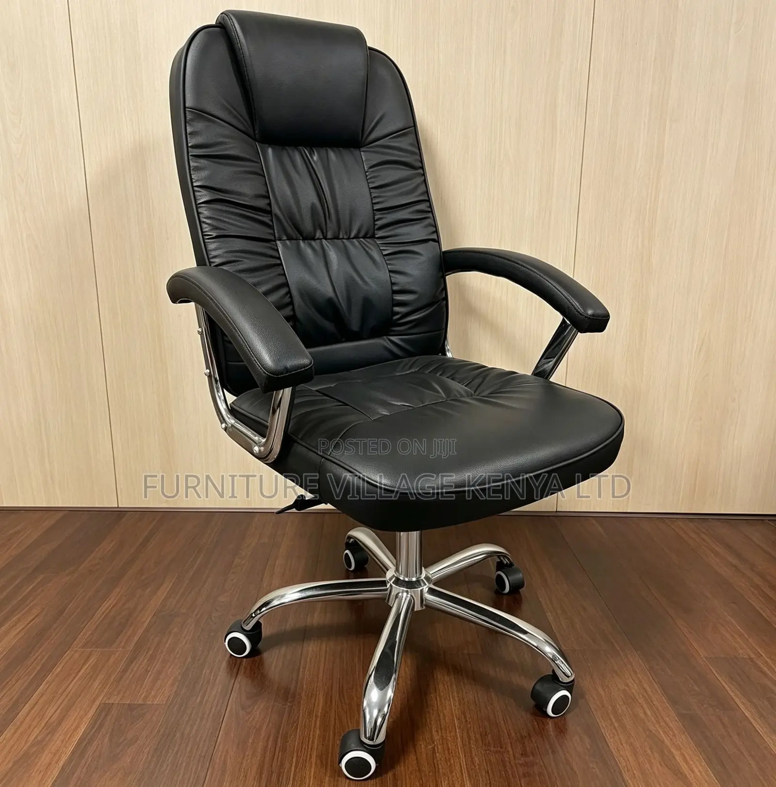 Executive Pu Leather Seat With Padded Armrest