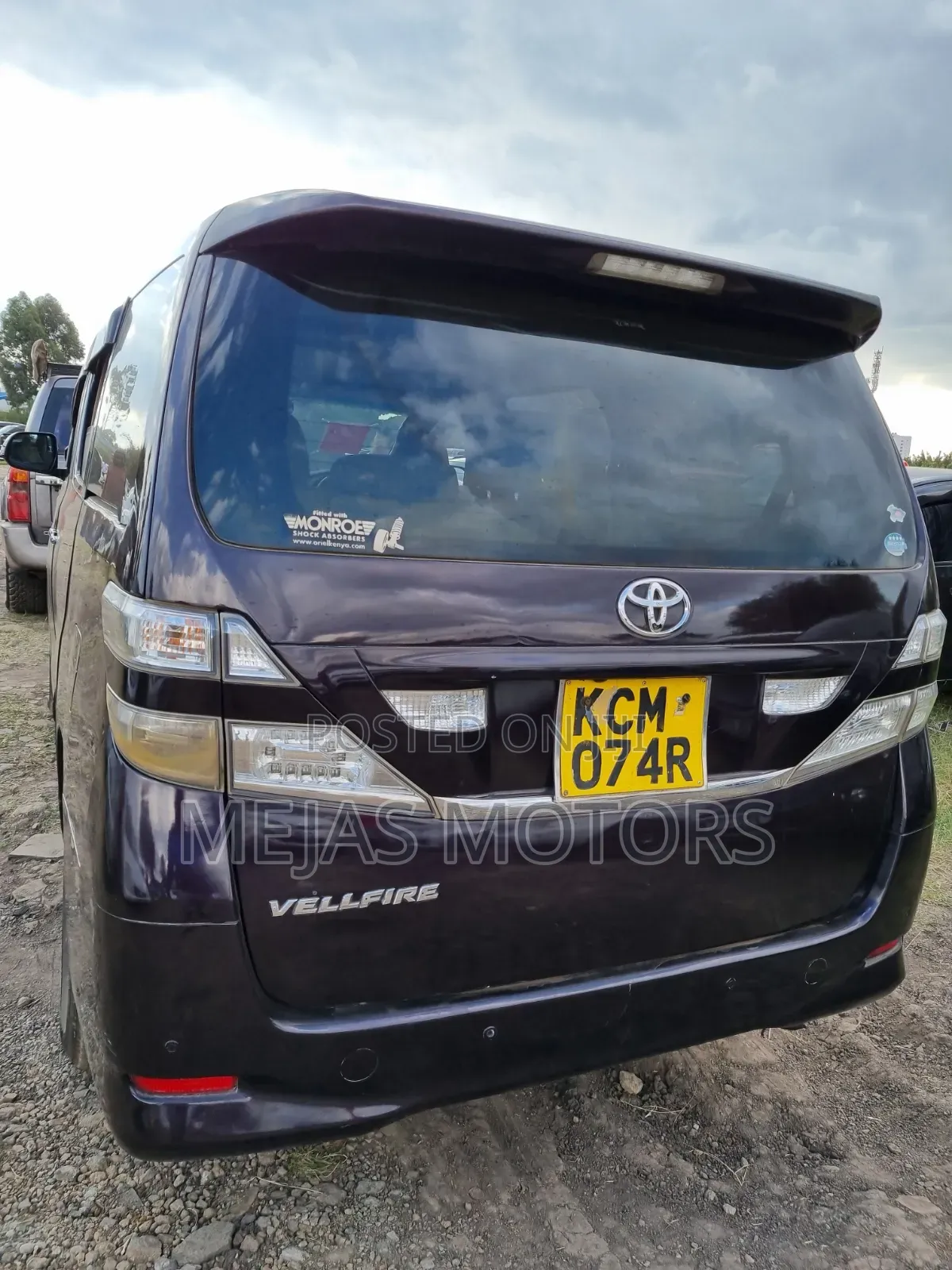Toyota Alphard 2010 Maroon