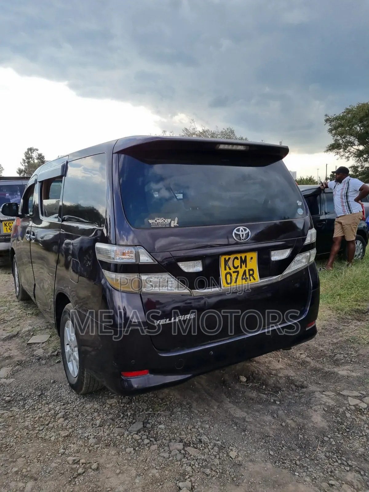 Toyota Alphard 2010 Maroon