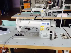 Juki Straight Sewing Machine With Servo Motor