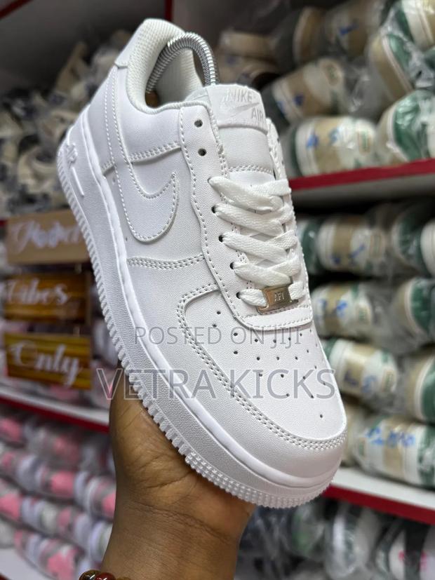 Airforce One Plain White - thumbnail 4