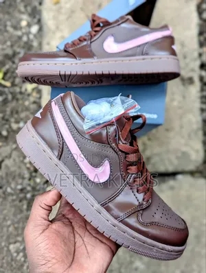 Jordan 1 Low Cut Mocha