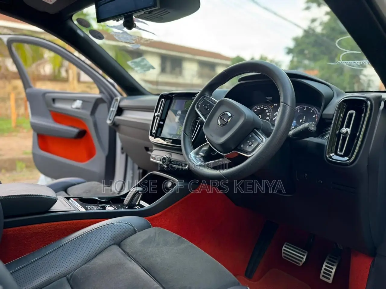 Volvo XC40 T5 Petrol AWD 2019 Pearl