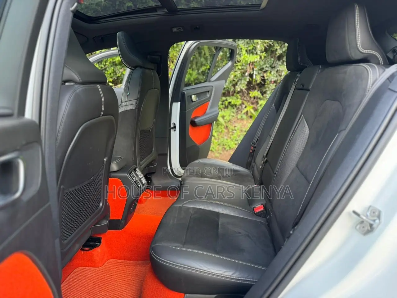 Volvo XC40 T5 Petrol AWD 2019 Pearl