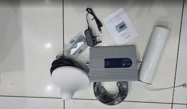 5g Cellular Network Enhancer for Home Office