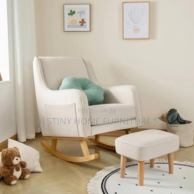 Rocking Breastfeeding Sofa