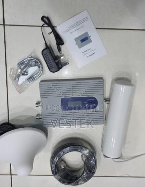 Multi-band 5g Network Amplifier With Indoor Outdoor Antennas - thumbnail 2
