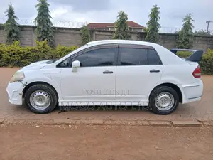 Nissan Tiida 2008 White