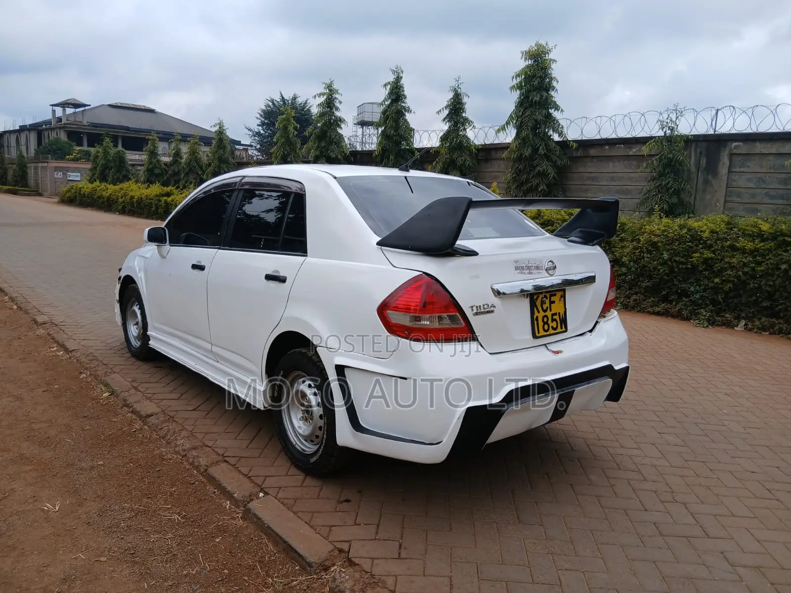 Nissan Tiida 2008 White