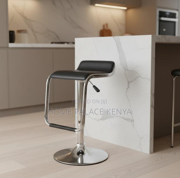 Bar Stool: Rotating Leather Stool With Footrest - thumbnail 4