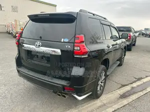 Toyota Land Cruiser Prado 2.7 2019 Black