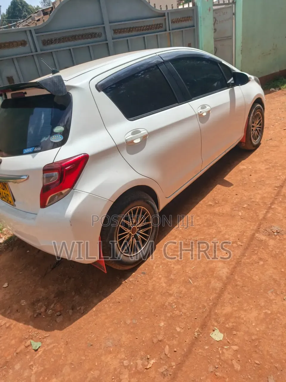 Toyota Vitz 2016 White