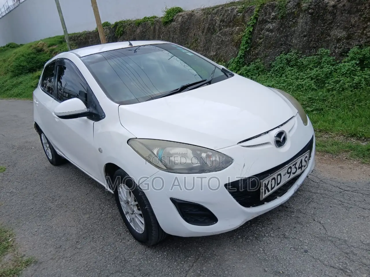 Mazda Demio 2014 White