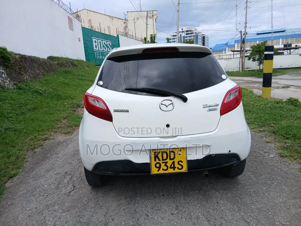 Mazda Demio 2014 White