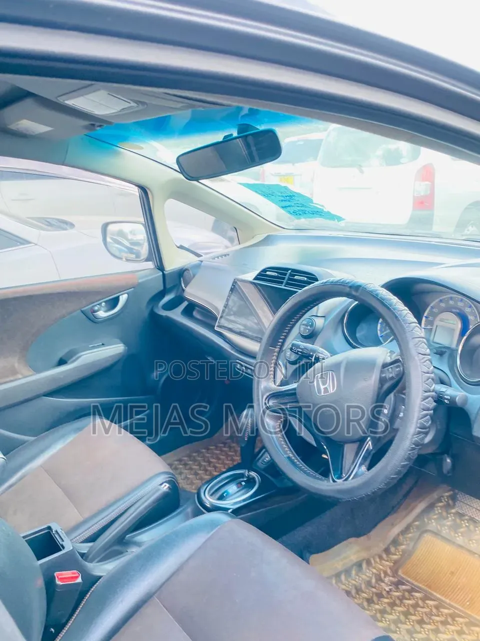 Honda Fit Shuttle 2014 Gray